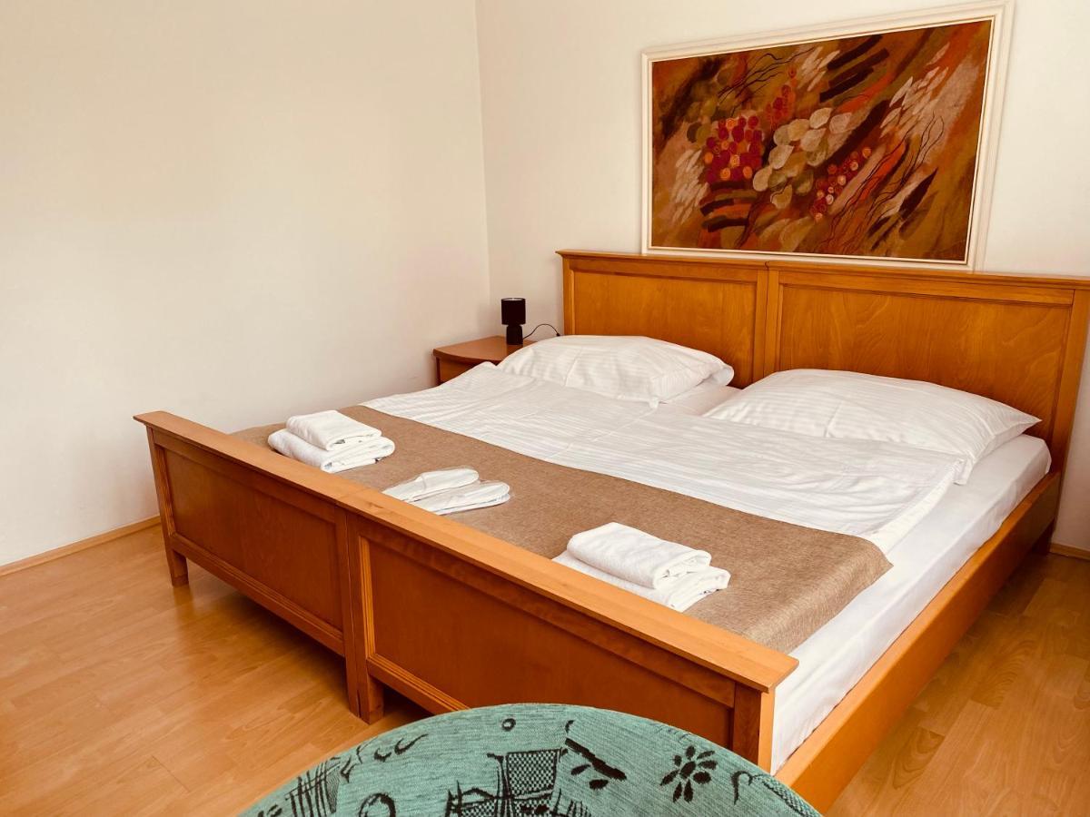 Hotel Adria Nová Dubnica Eksteriør bilde